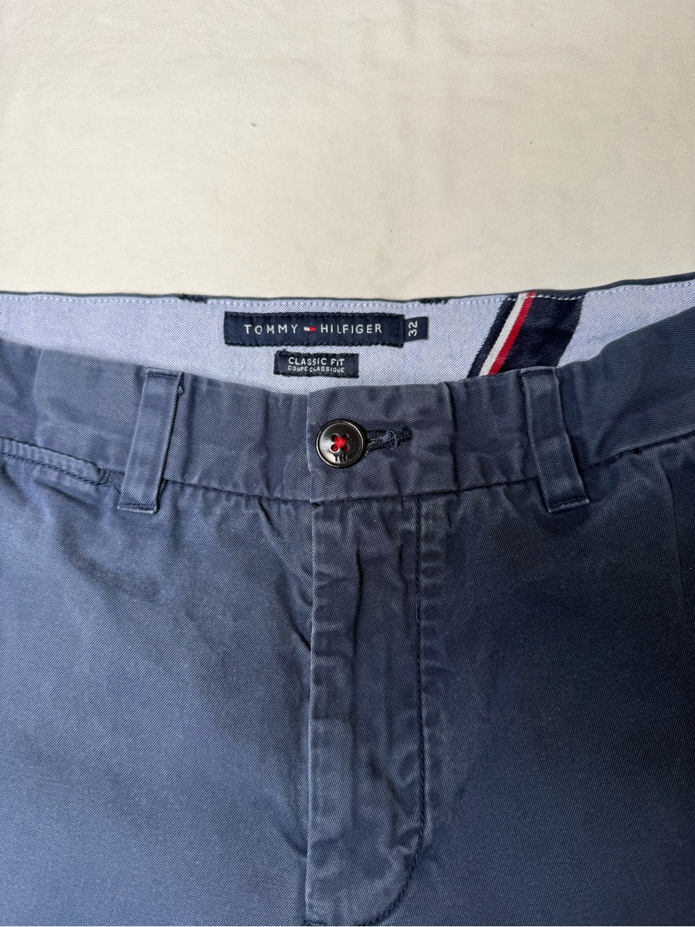 Tommy Hilfiger Men's 32 Navy Flat Front Shorts Classic Fit 100% Cotton - Picture 4 of 12